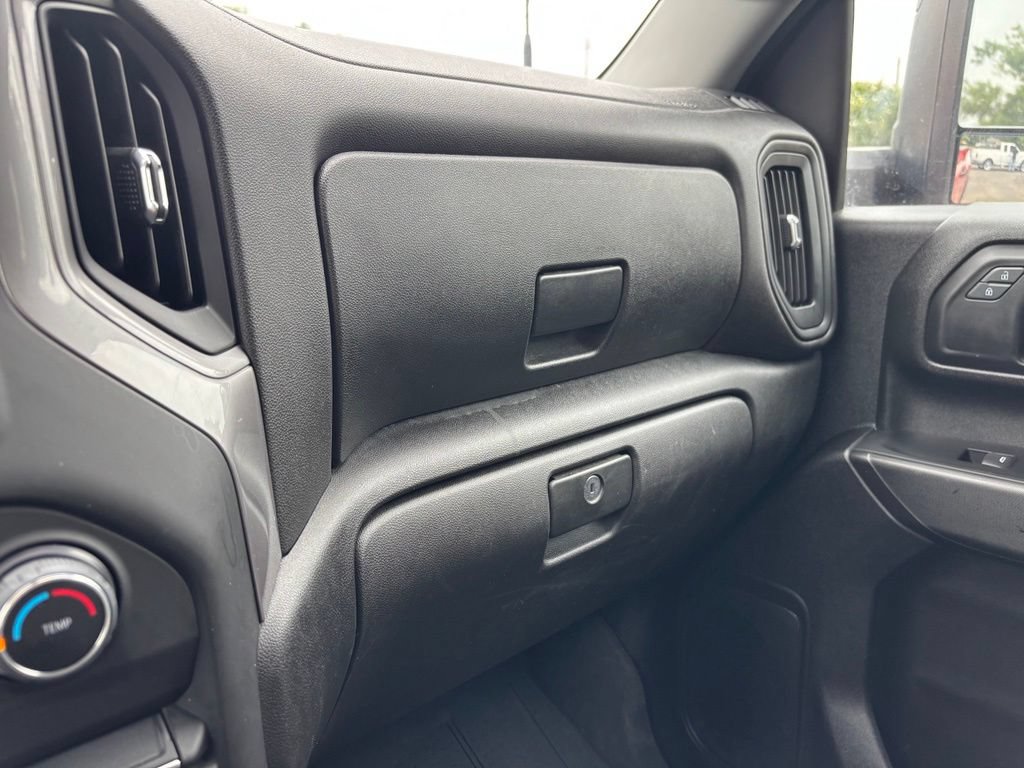 Used 2022 Chevrolet Silverado 2500 Custom w/ Custom Value Package AWD/4WD image 35