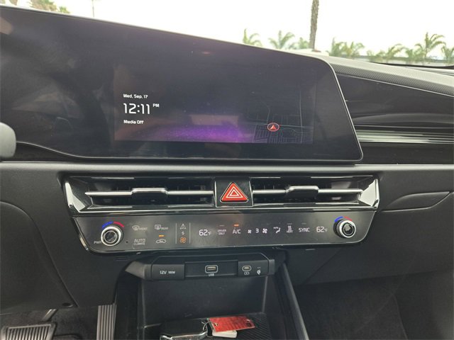 Used 2024 Kia Niro Wind image 21