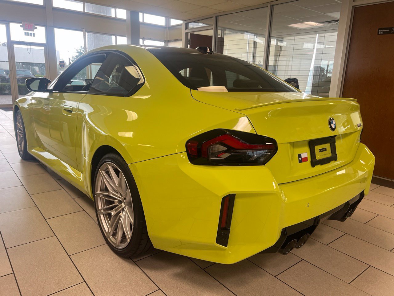Used 2026 BMW M2 w/ Lighting Package RWD image 6
