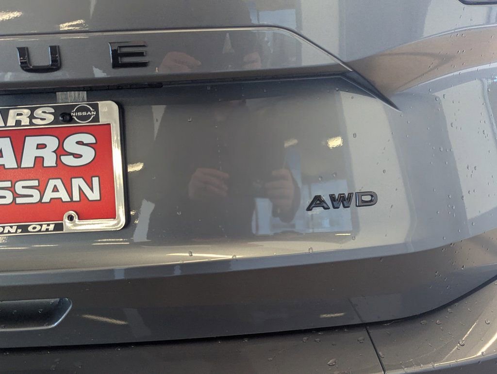 New 2026 Nissan Rogue SV image 31