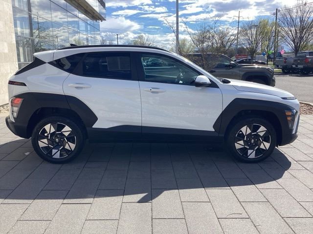 Used 2024 Hyundai Kona SEL image 8