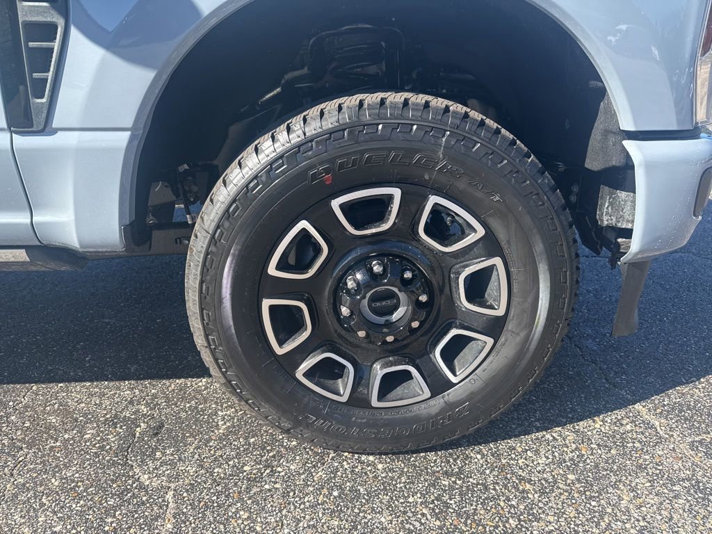 New 2026 Ford F250 Platinum image 24