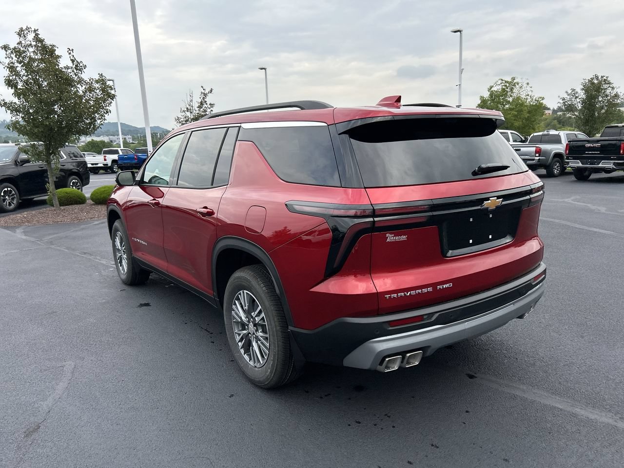 New 2027 Chevrolet Traverse LT w/ Driver Confidence Package AWD/4WD image 5