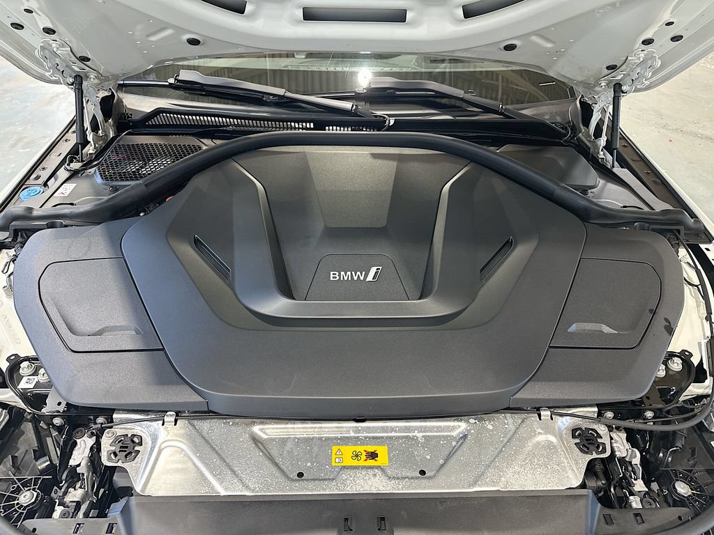 Used 2023 BMW i4 eDrive35 w/ Premium Package RWD image 31