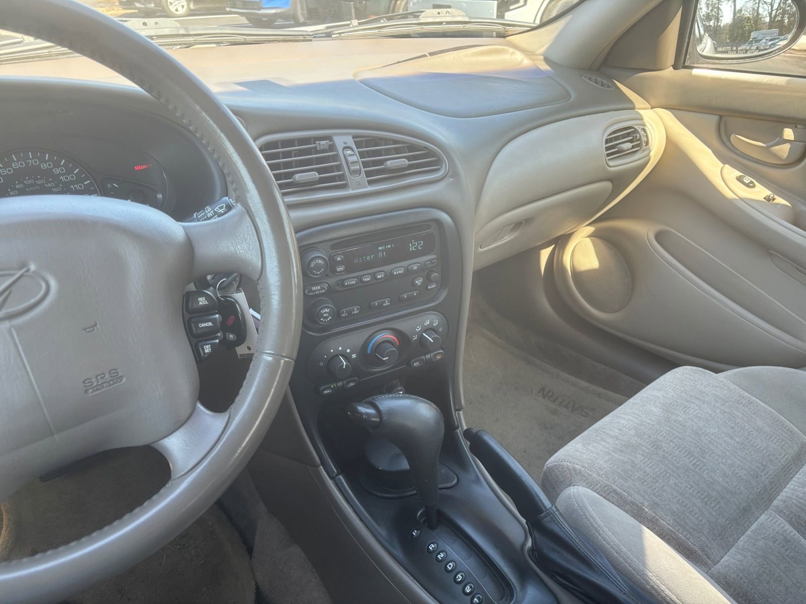 Used 2004 Oldsmobile Alero GL image 28