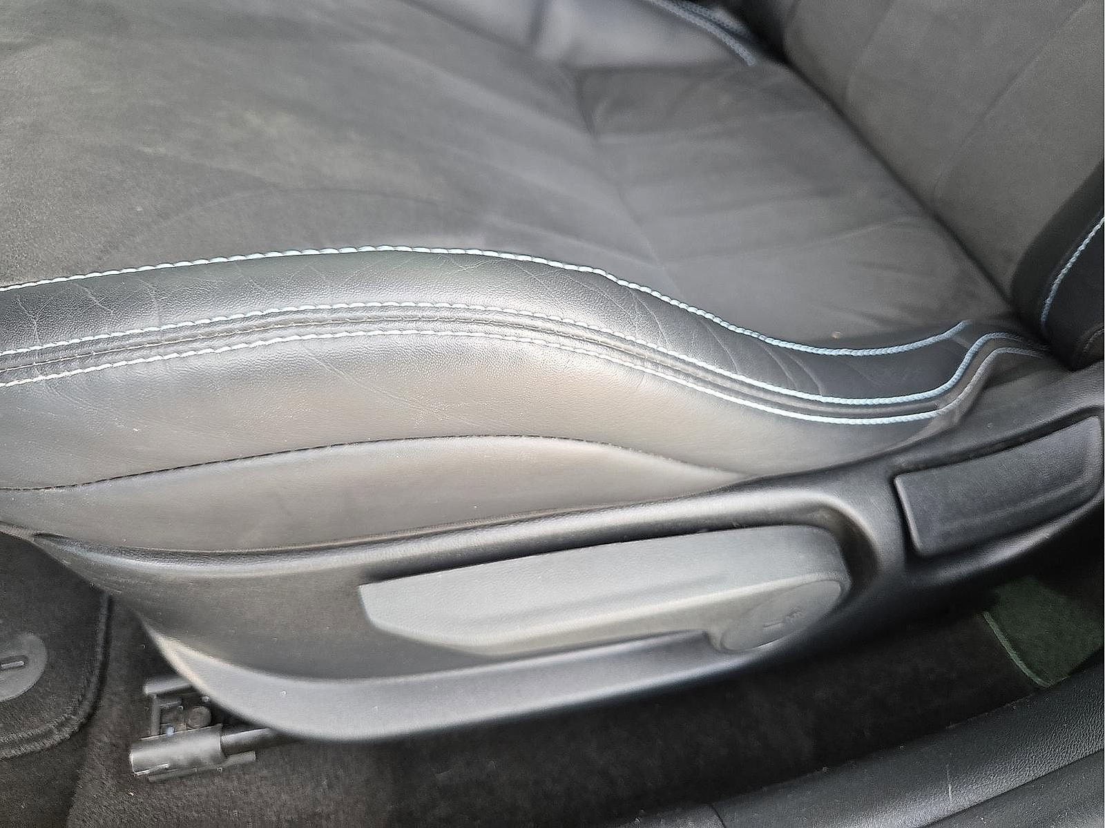 Used 2023 Hyundai Elantra N image 14