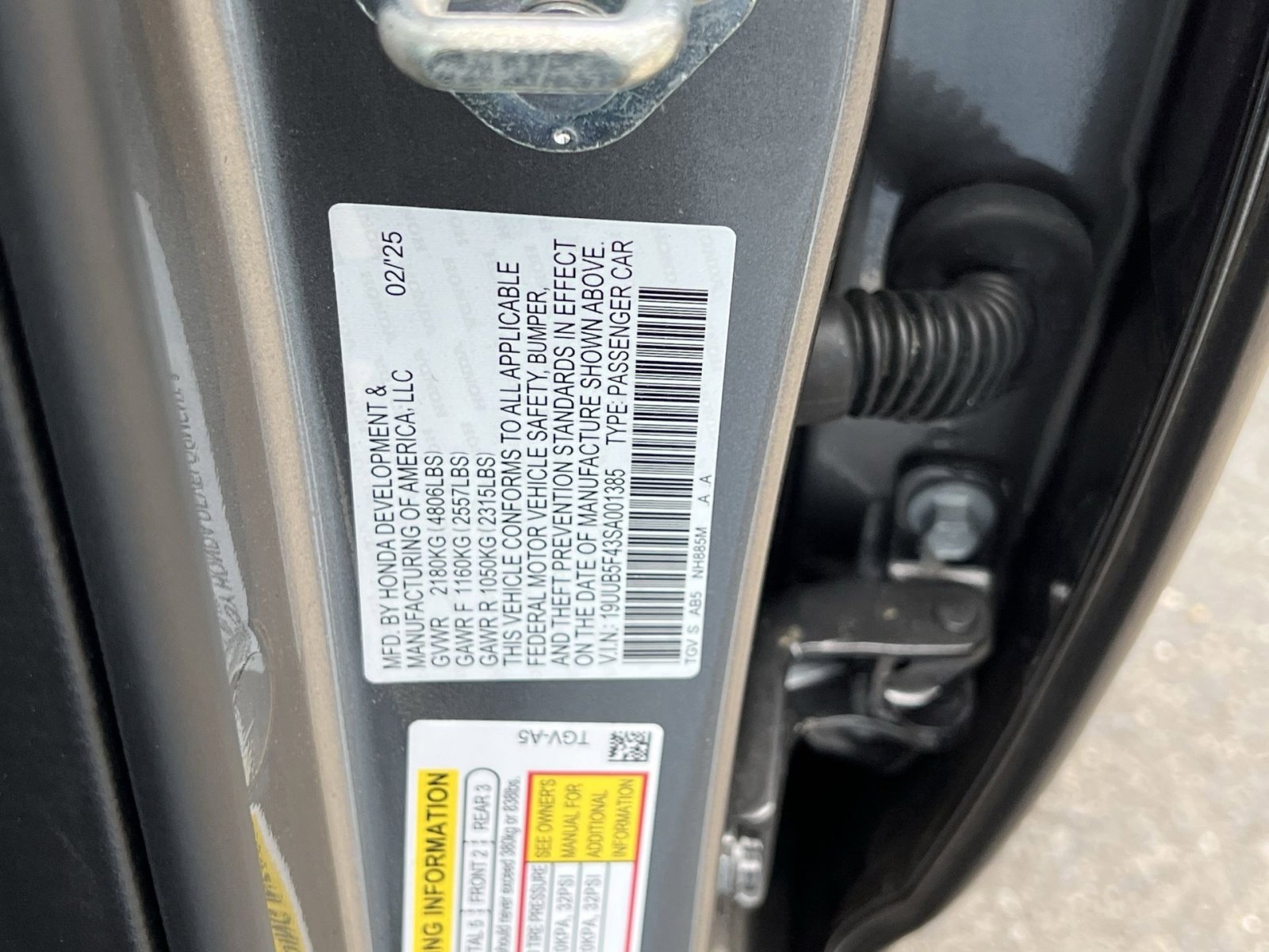 Certified 2025 Acura TLX w/ Technology Package image 28