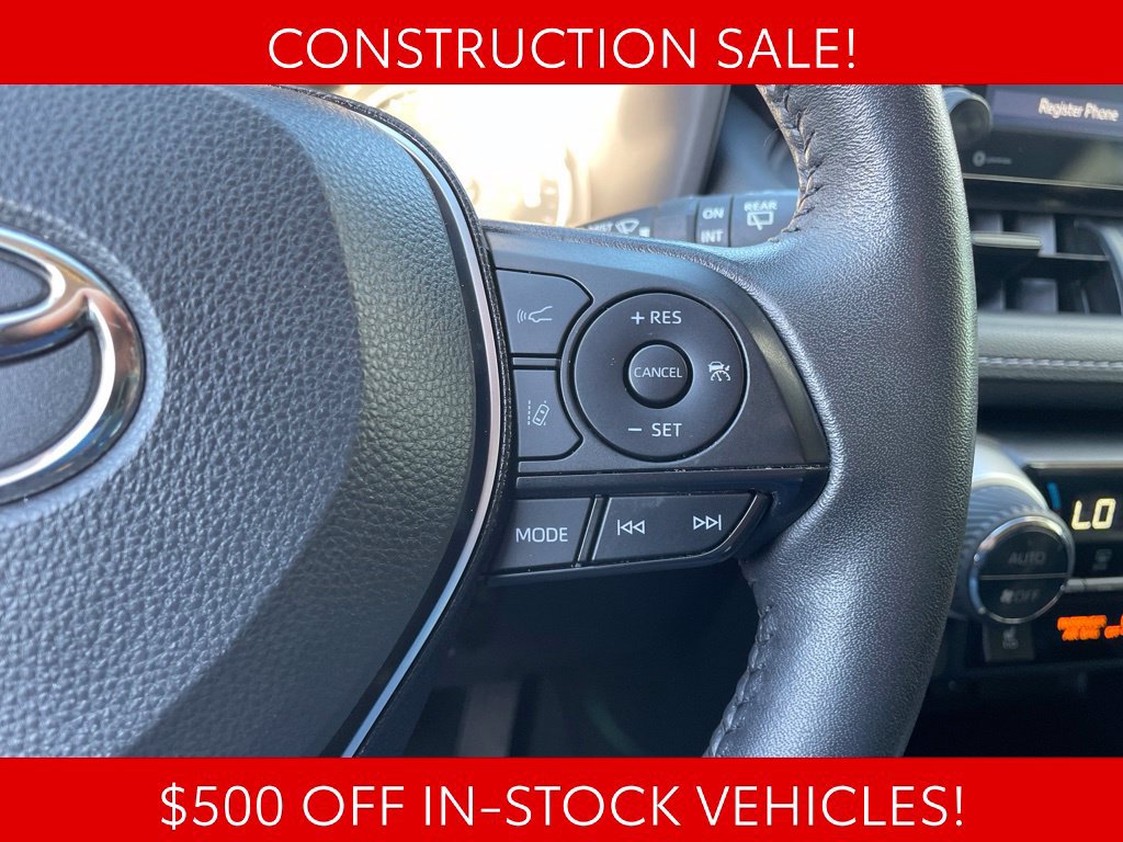 Used 2021 Toyota RAV4 XLE w/ Convenience Package AWD/4WD image 29