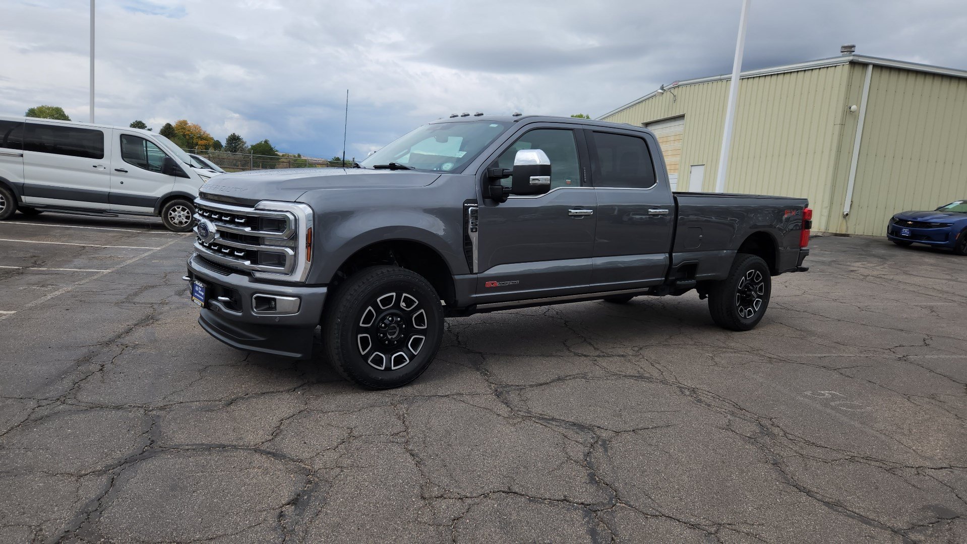 Used 2024 Ford F350 Platinum AWD/4WD image 4