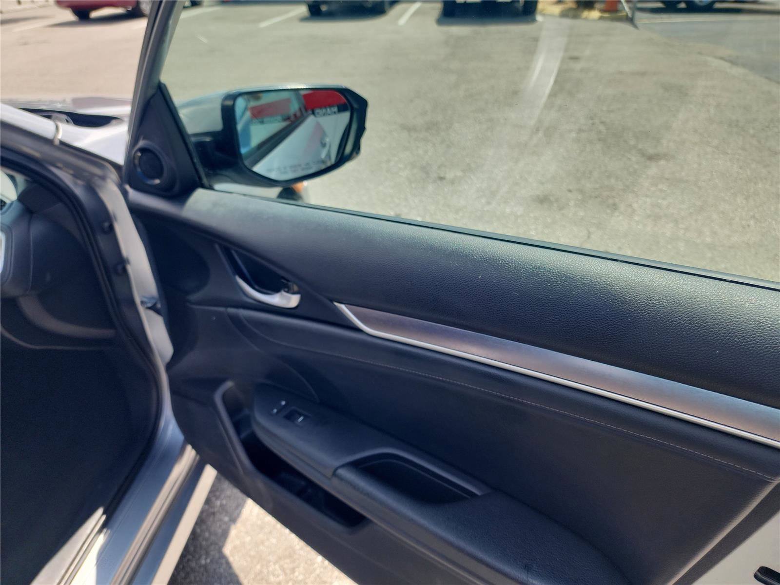 Used 2017 Honda Civic EX-L image 24