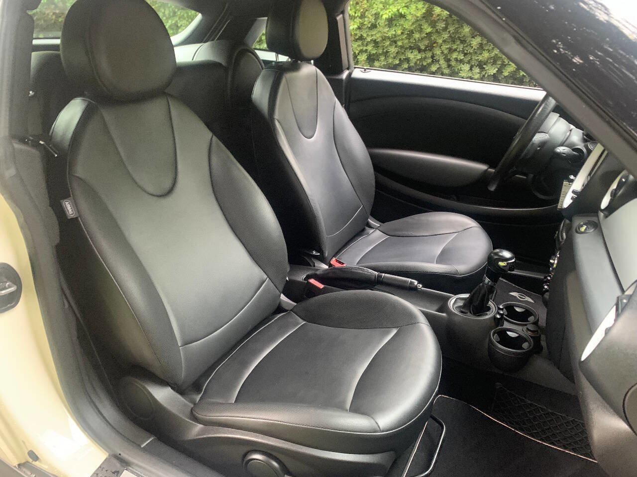 Used 2012 MINI Cooper Coupe image 21