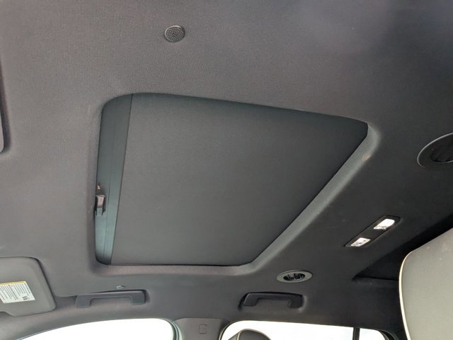 Used 2023 Chevrolet Traverse Premier w/ Redline Edition image 16