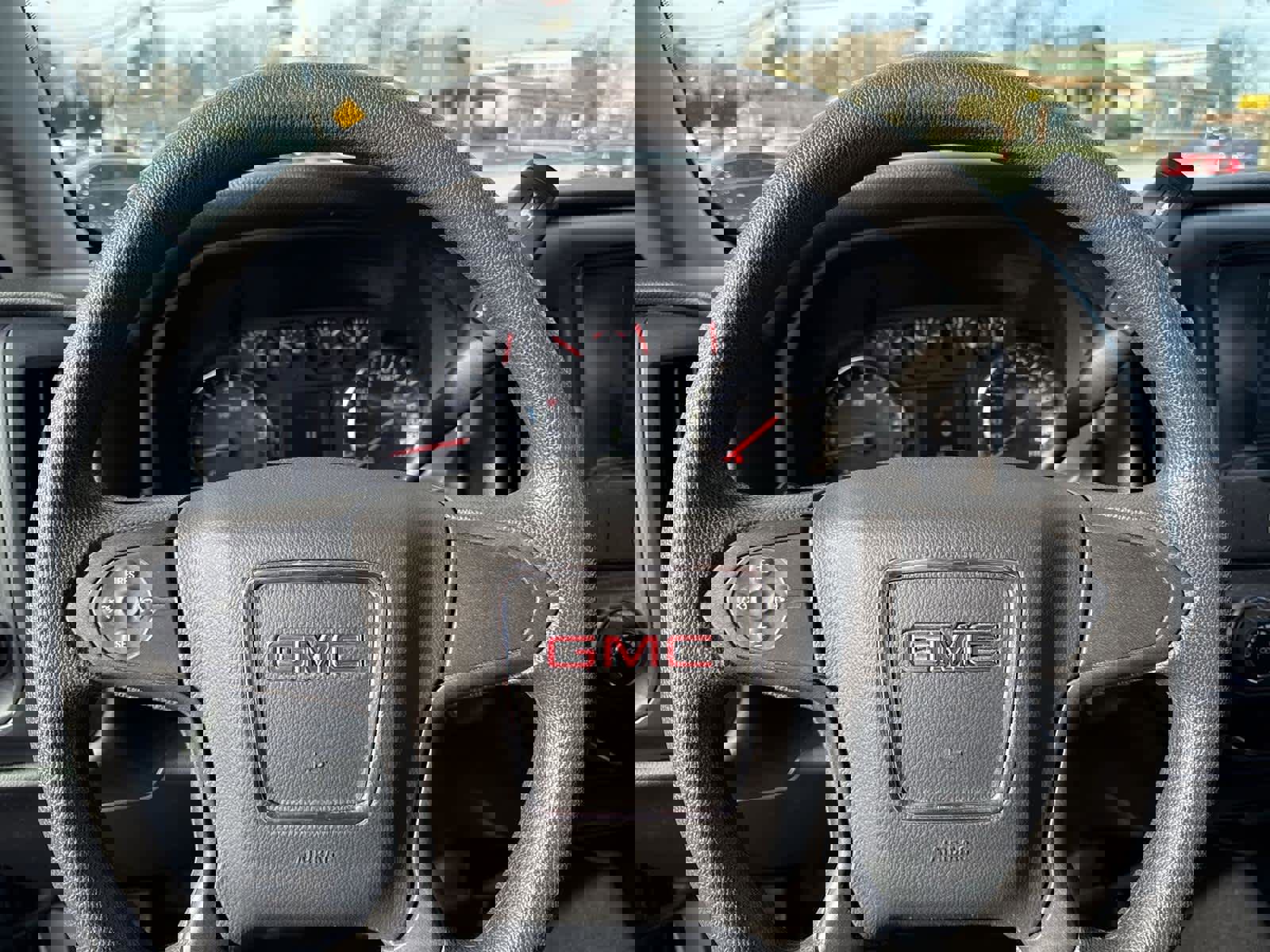 Used 2017 GMC Sierra 1500 4WD Reg Cab 133.0 w/ Sierra Convenience Package image 16