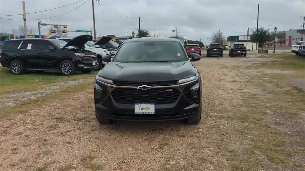 New 2026 Chevrolet Trax RS image 3