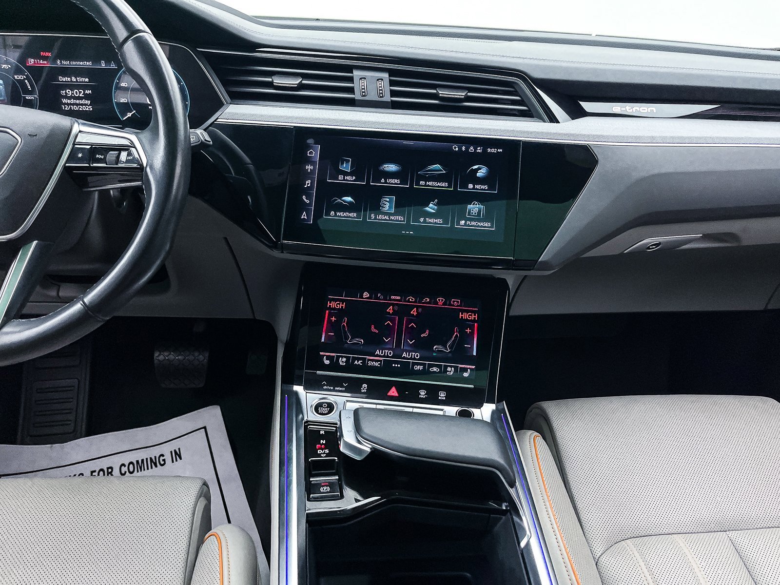 Used 2024 Audi Q8 e-tron Prestige image 10