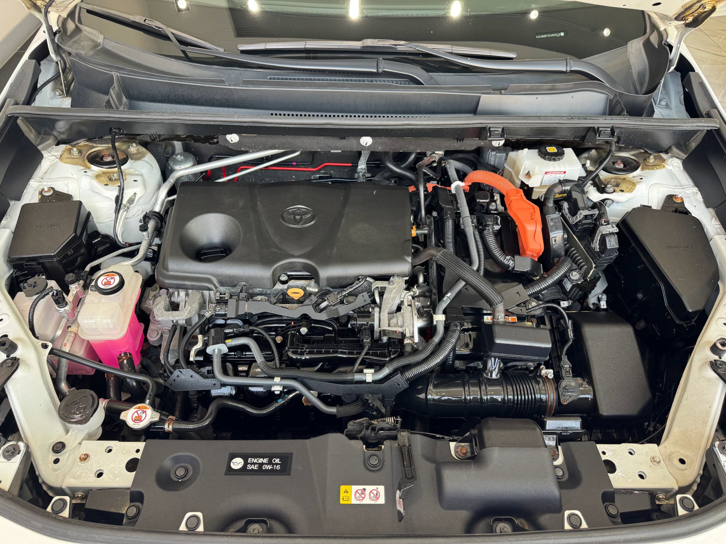 Used 2020 Toyota RAV4 Limited w/ Limited Grade Weather Package image 32