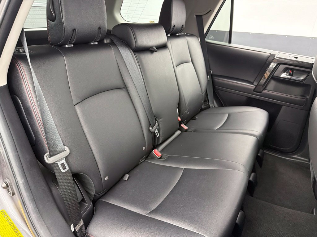 Used 2020 Toyota 4Runner Venture w/ Moonroof Package AWD/4WD image 24