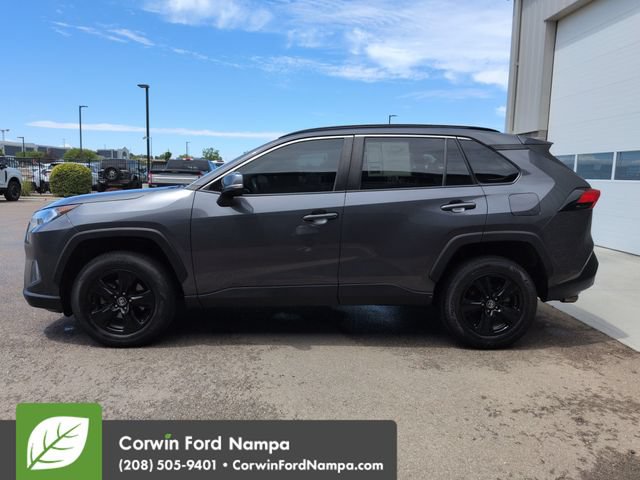 Used 2021 Toyota RAV4 XLE w/ XLE Grade Weather Package AWD/4WD image 6