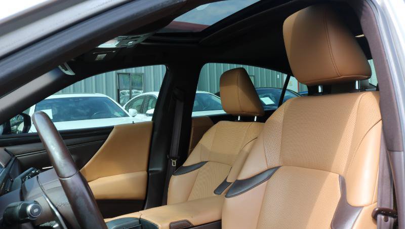 Used 2020 Lexus ES 350 w/ Accessory Package 2 FWD image 8