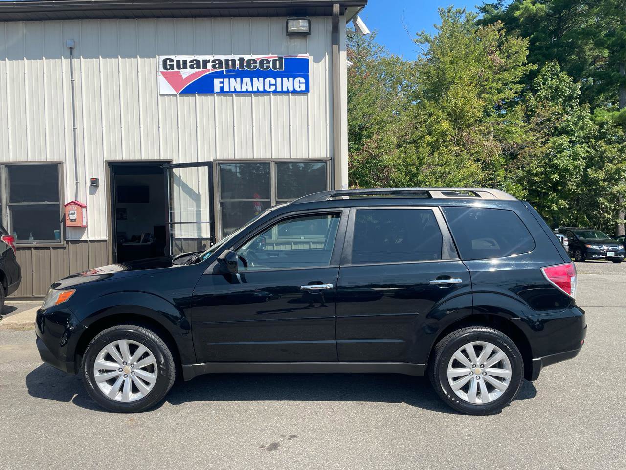Used 2011 Subaru Forester 2.5X Limited image 7