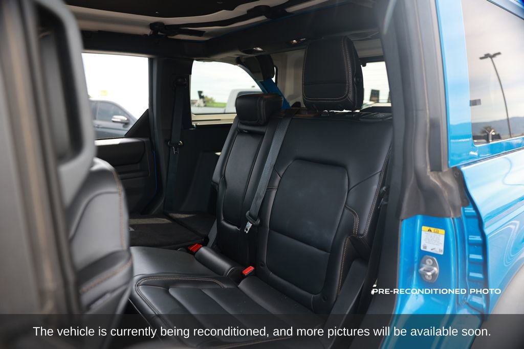 Used 2025 Ford Bronco Badlands image 12