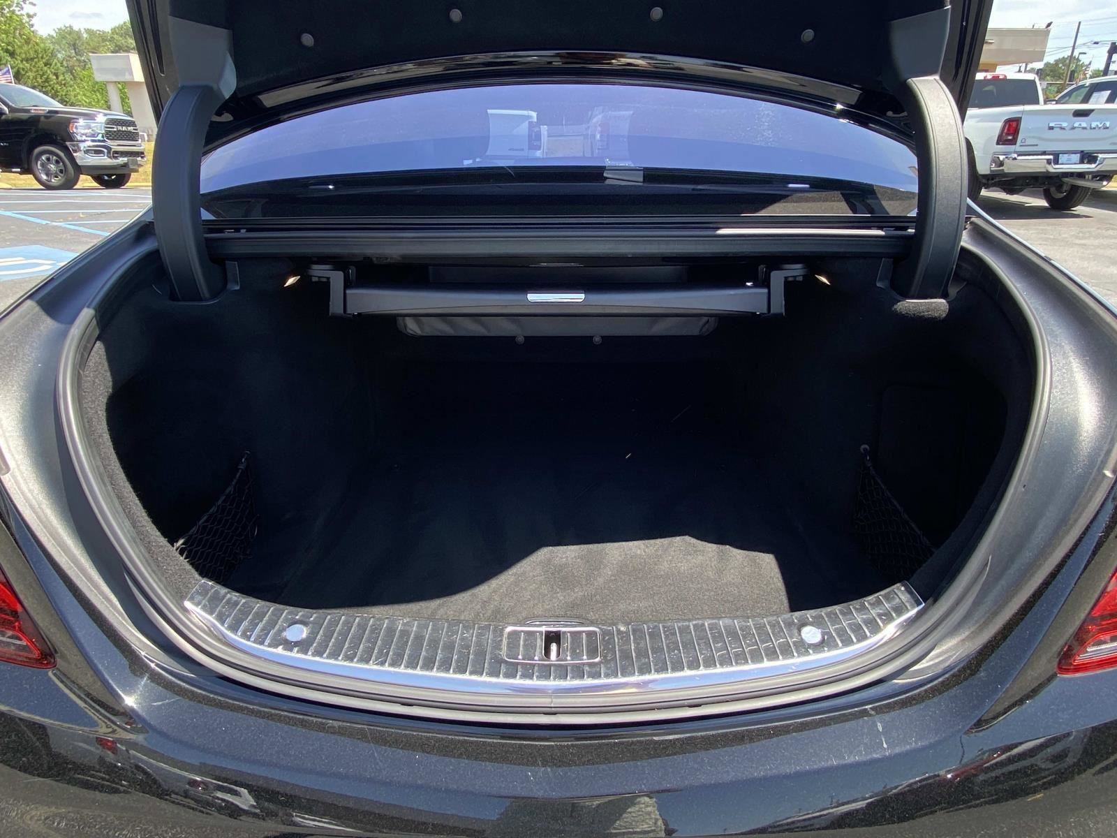 Used 2019 Mercedes-Benz S 560 Sedan image 6