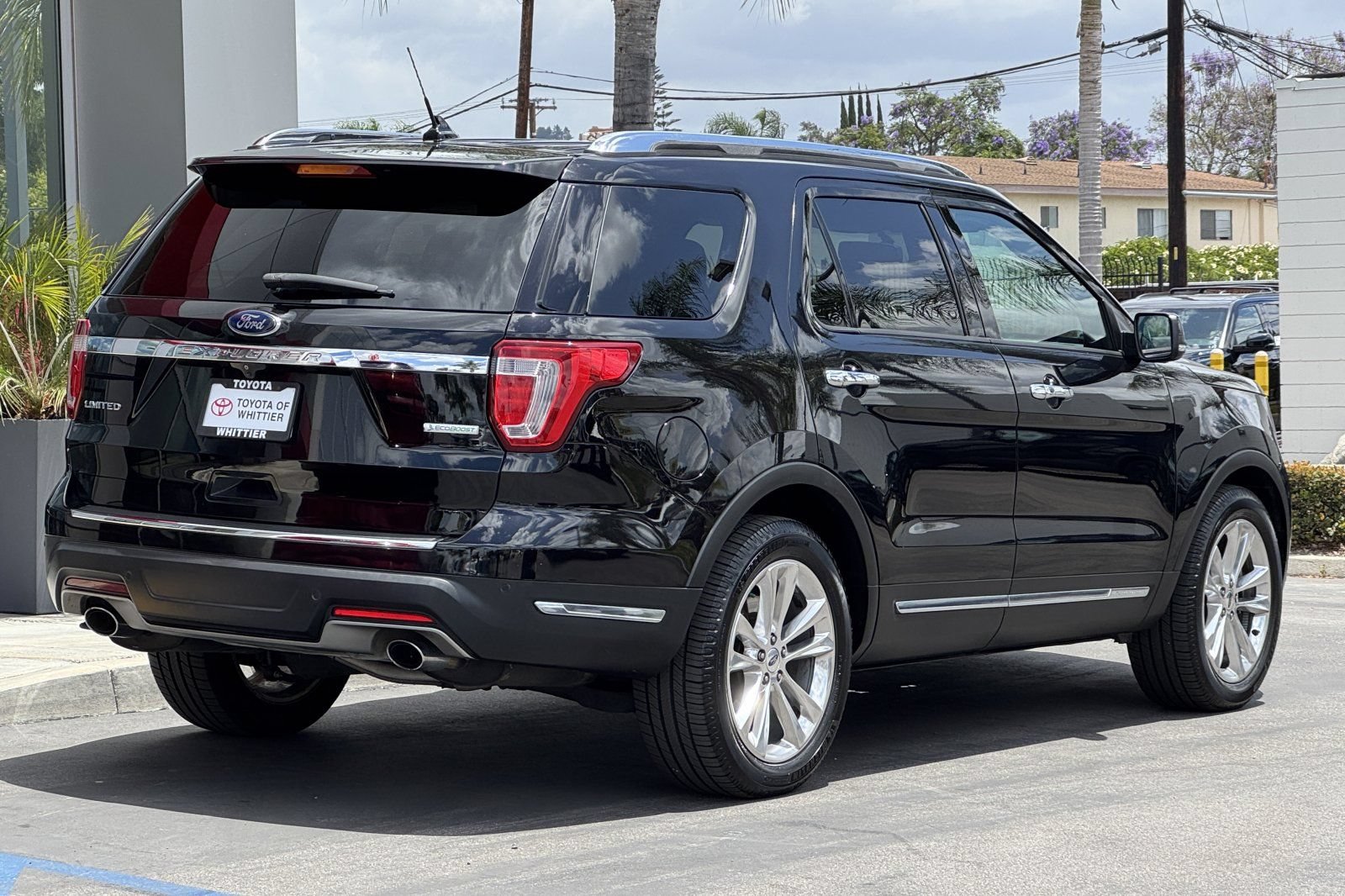 Used 2019 Ford Explorer Limited FWD image 5