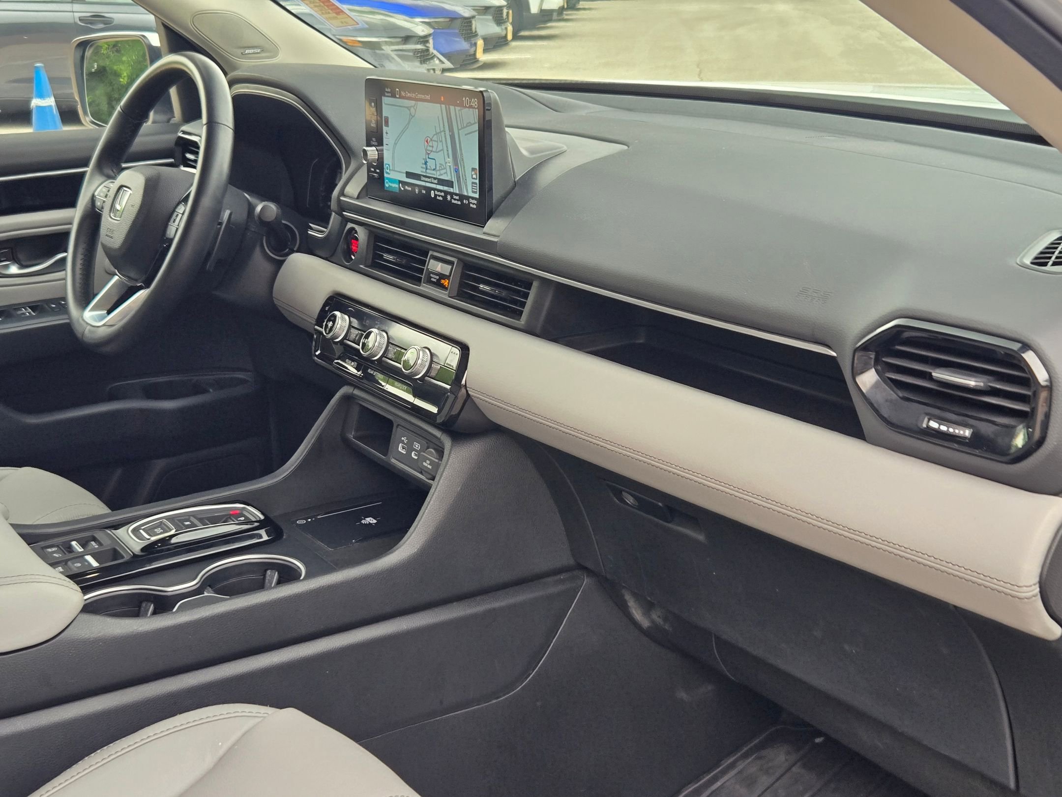 Used 2025 Honda Pilot Touring image 29