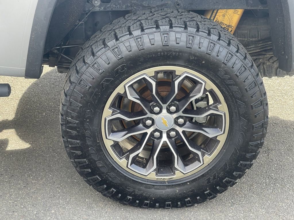 Used 2018 Chevrolet Colorado ZR2 image 10