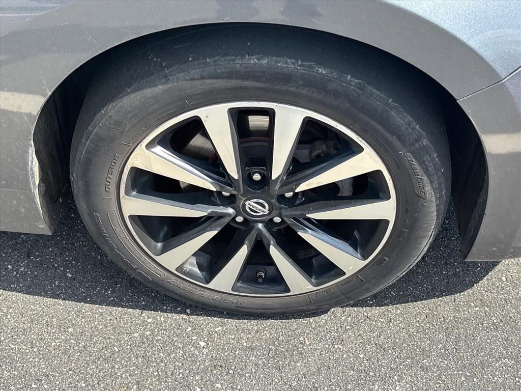 Used 2018 Nissan Altima 2.5 SV image 7