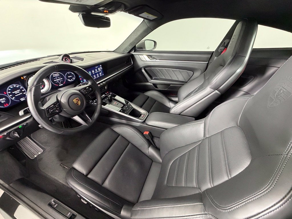 Certified 2022 Porsche 911 Turbo S AWD/4WD image 4