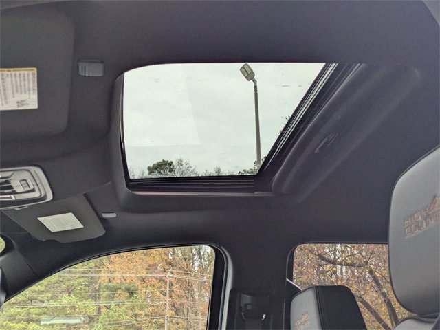 New 2026 Chevrolet Silverado 1500 High Country image 13