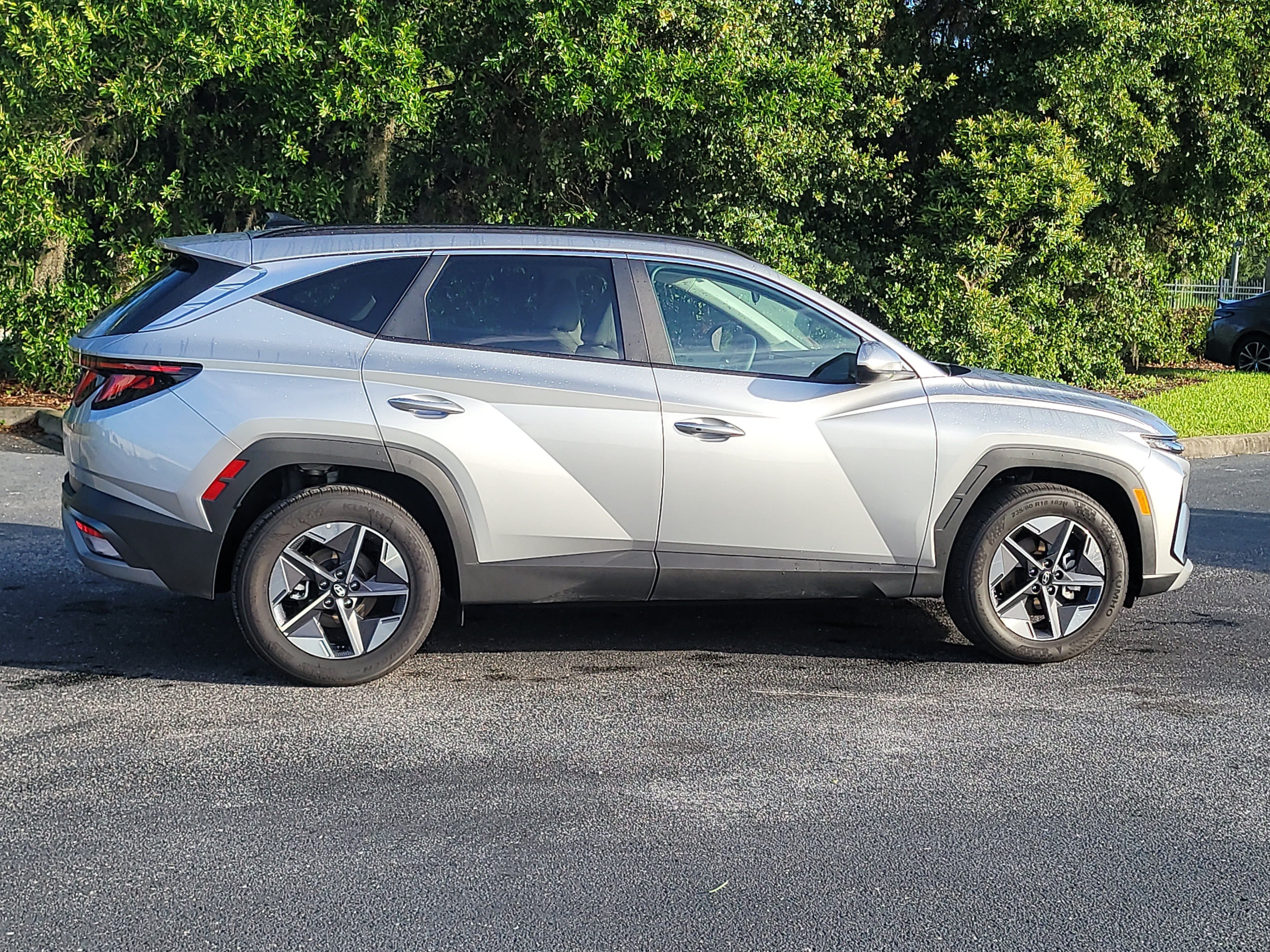 Used 2026 Hyundai Tucson SEL Plus FWD image 8