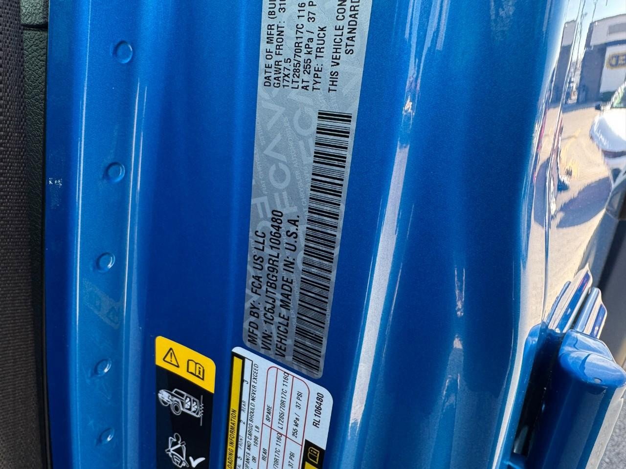 Used 2024 Jeep Gladiator Rubicon w/ Safety Group image 23