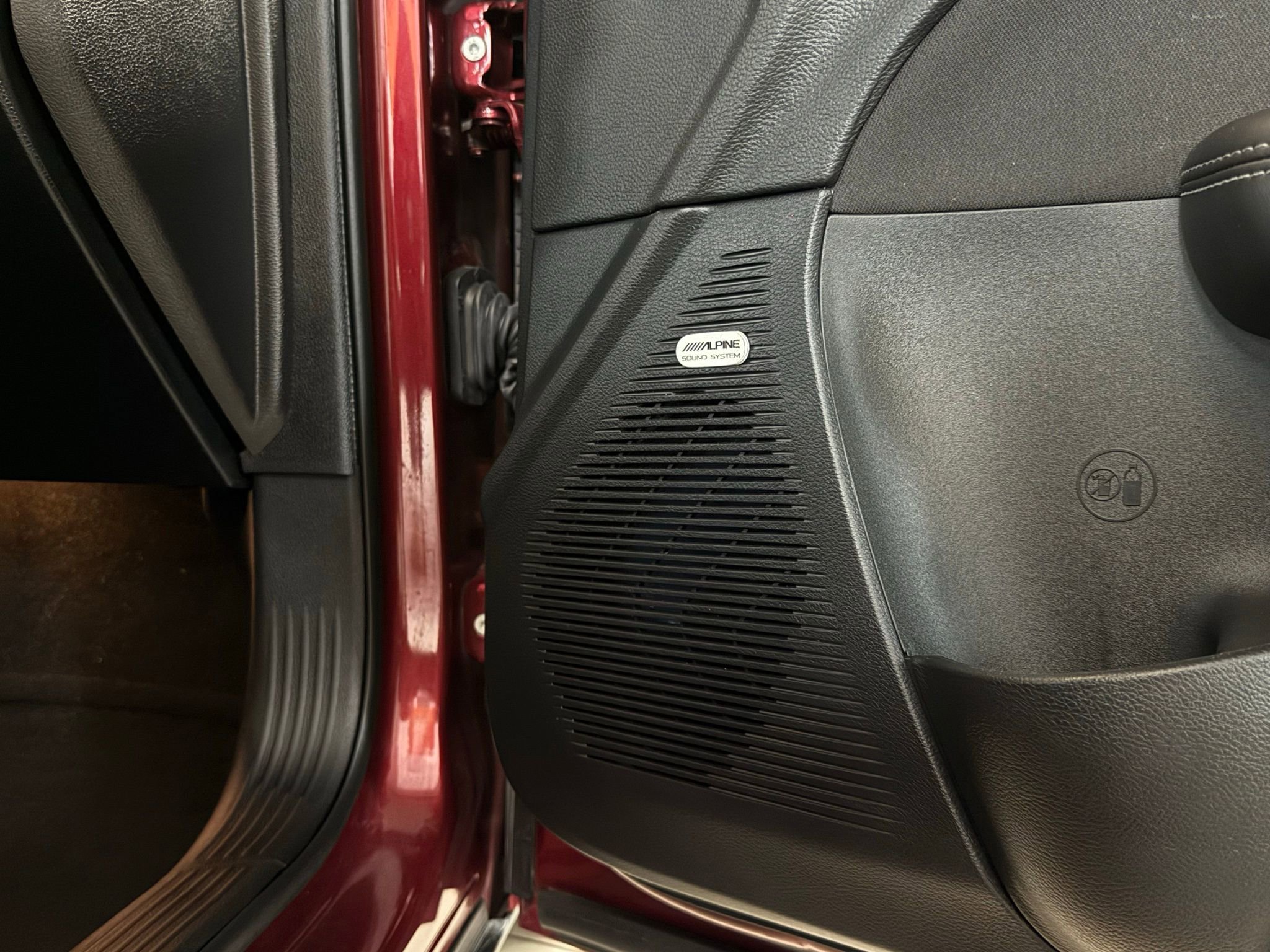 Used 2023 Dodge Challenger R/T w/ Blacktop Package image 17