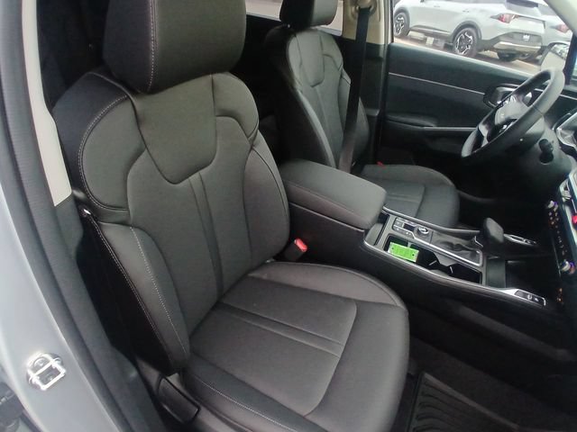 New 2026 Kia Sorento S AWD/4WD image 25