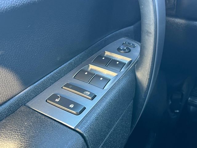 Used 2012 Chevrolet Silverado 1500 LT image 24
