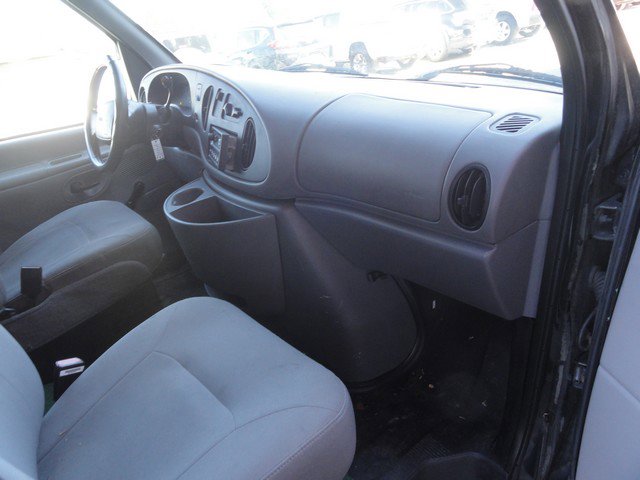 Used 1999 Ford E-250 and Econoline 250 A-TEAM VAN image 11