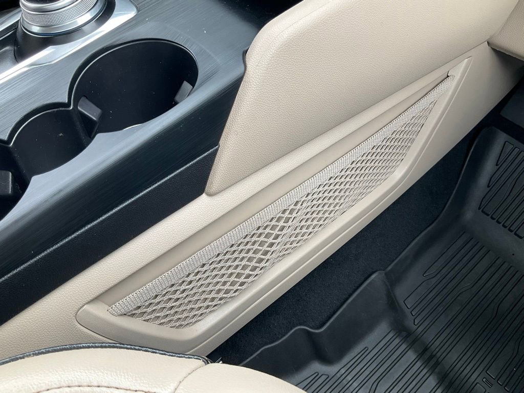 Used 2020 Ford Escape Titanium w/ Titanium Premium Package 2.0 image 40