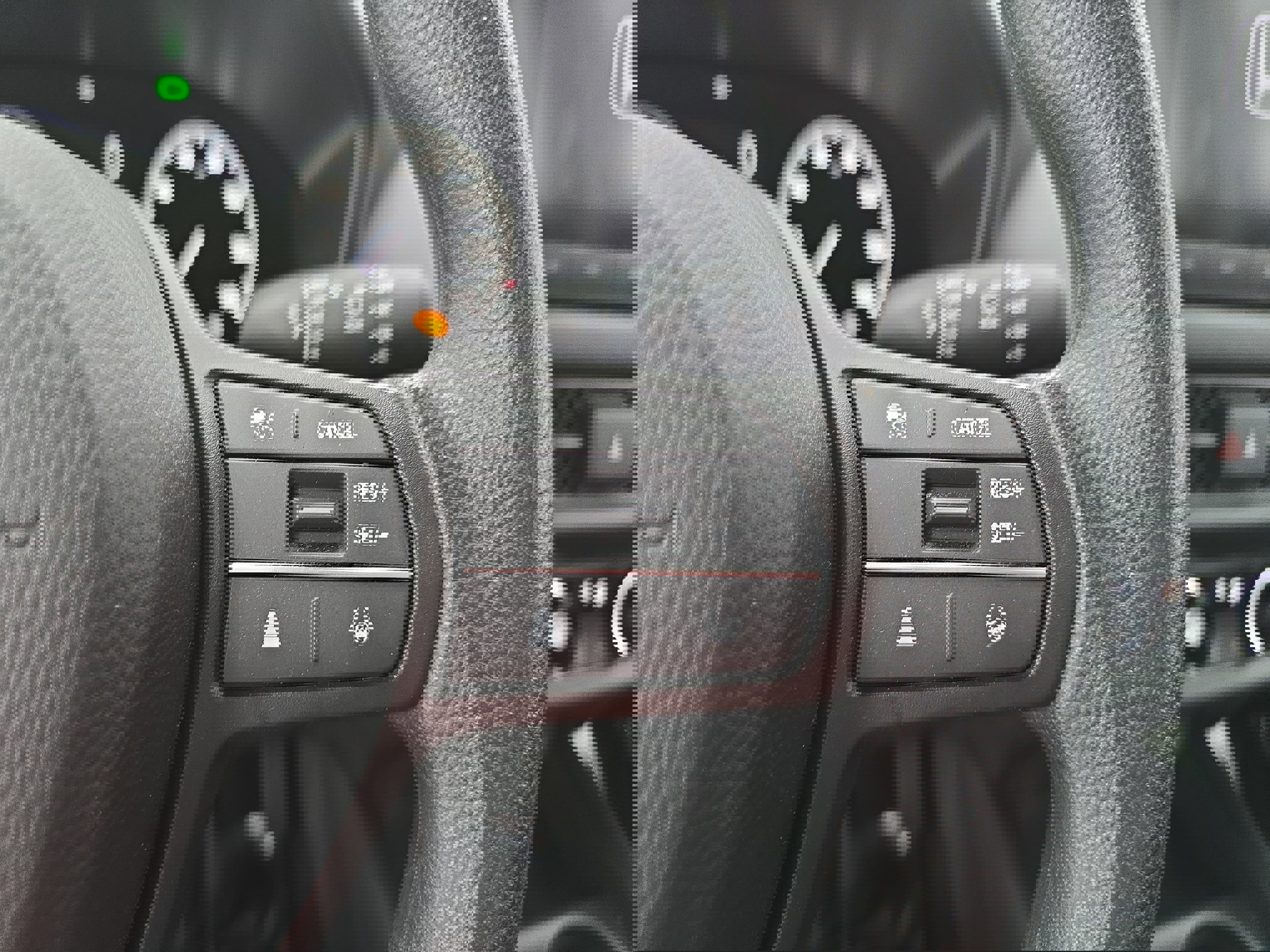 Used 2024 Honda HR-V LX image 17