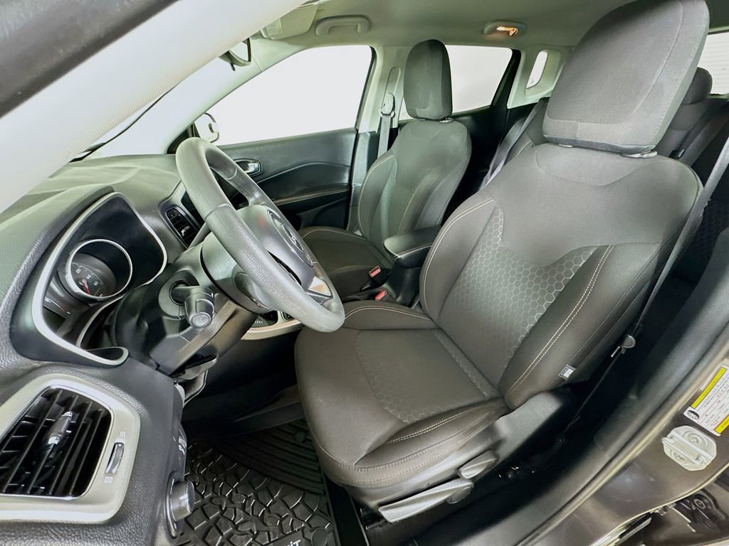 Certified 2021 Jeep Compass Sport AWD/4WD image 12