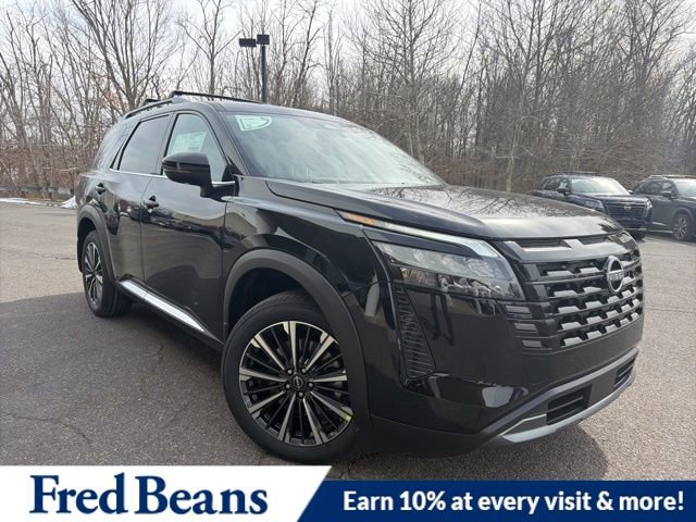 New 2026 Nissan Pathfinder Platinum w/ Cargo Package