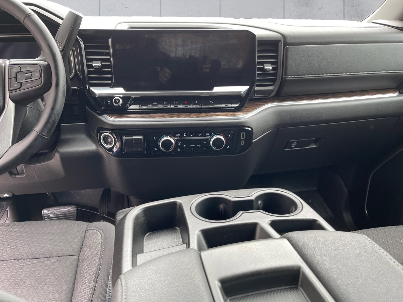 Certified 2024 GMC Sierra 1500 Elevation w/ X31 Off-Road Package image 11