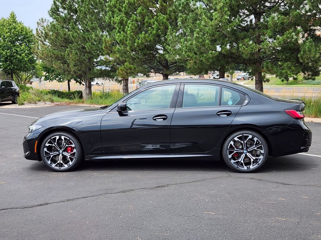 New 2026 BMW 330i xDrive Sedan w/ M Sport Package AWD/4WD image 2