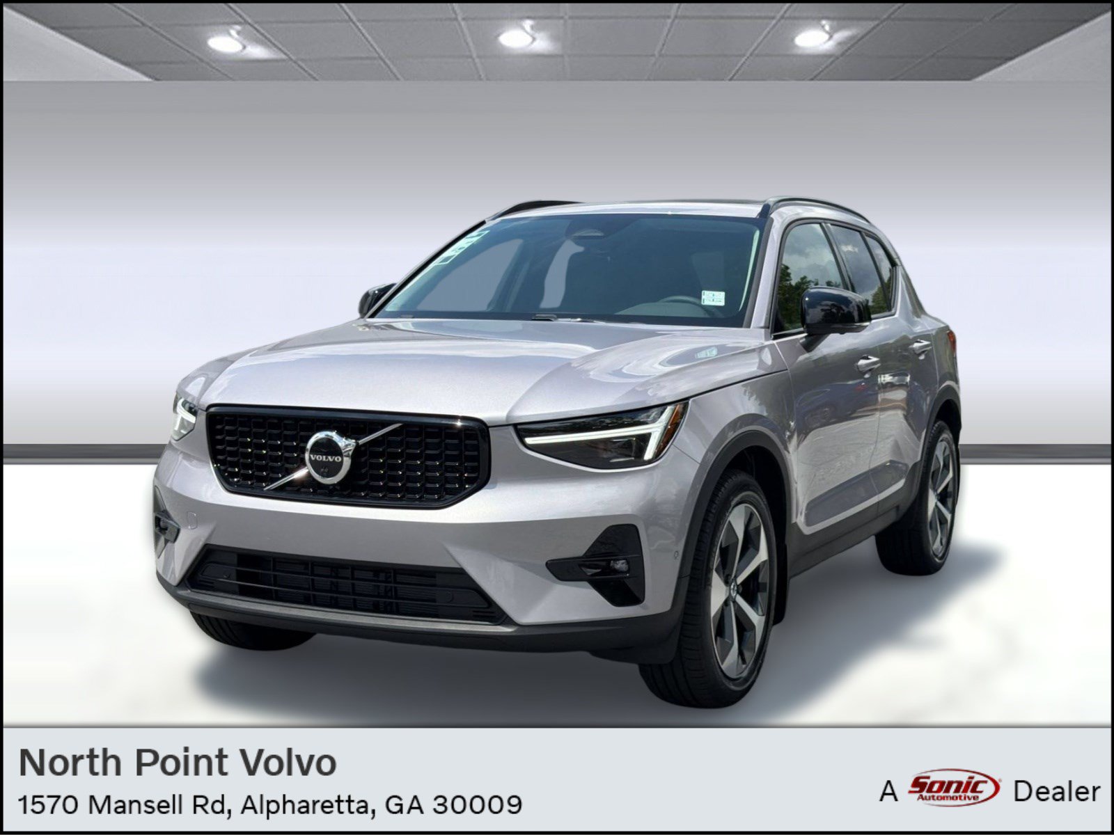 New 2026 Volvo XC40 B5 Plus w/ Climate Package