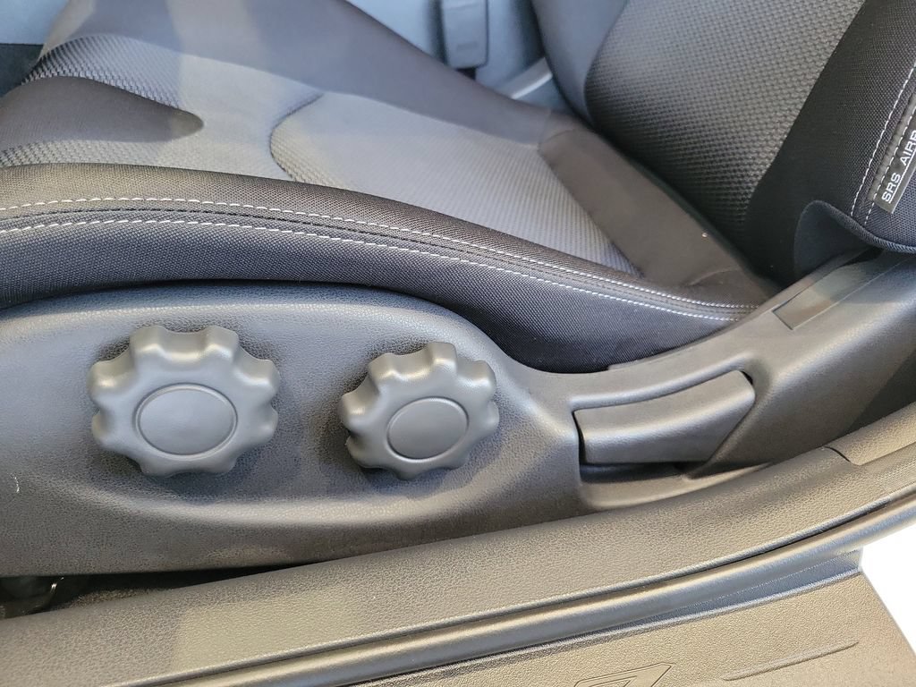 New 2026 Nissan Z Sport w/ Floor Mat Package RWD image 12