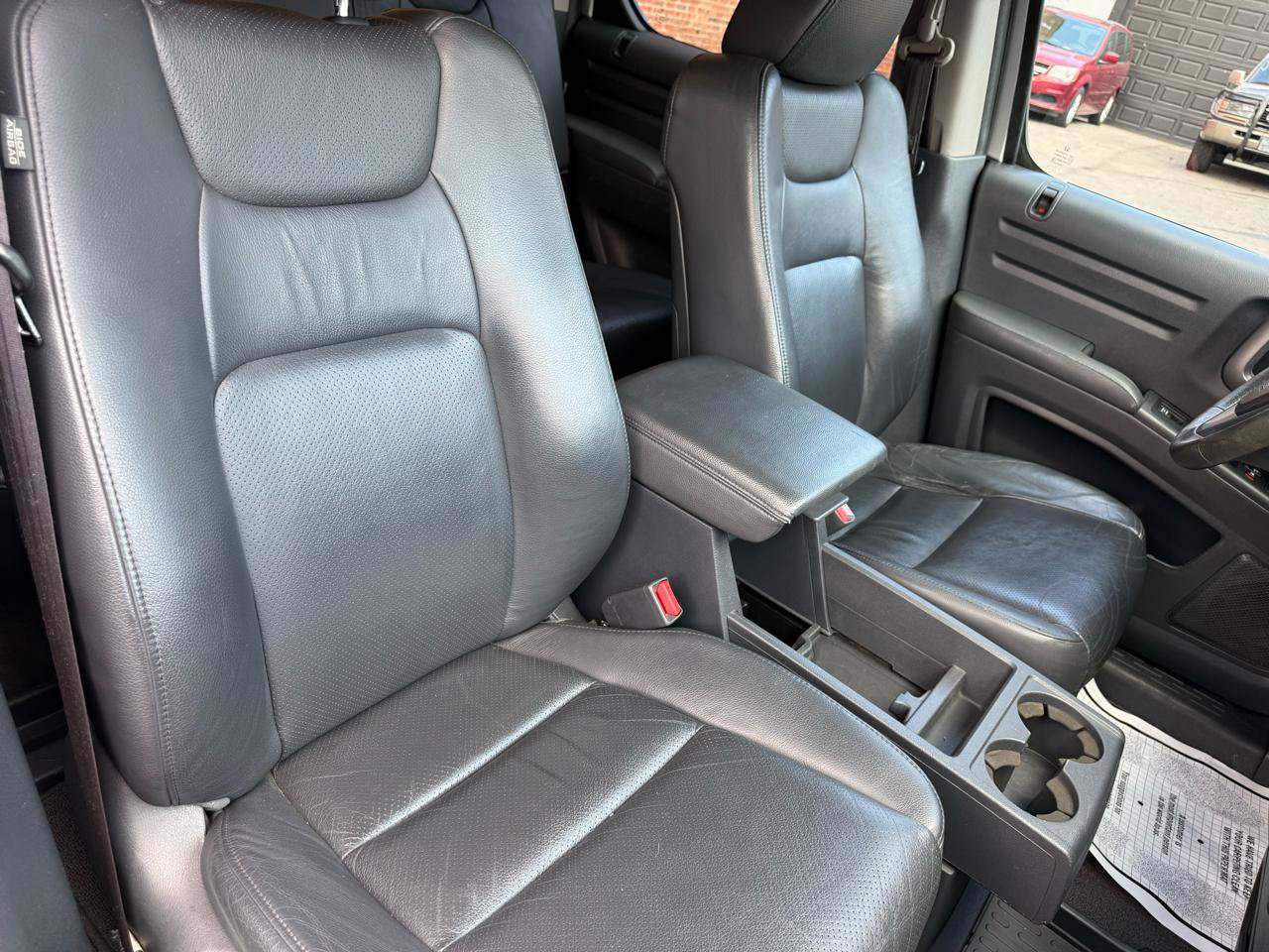 Used 2014 Honda Ridgeline SE image 9
