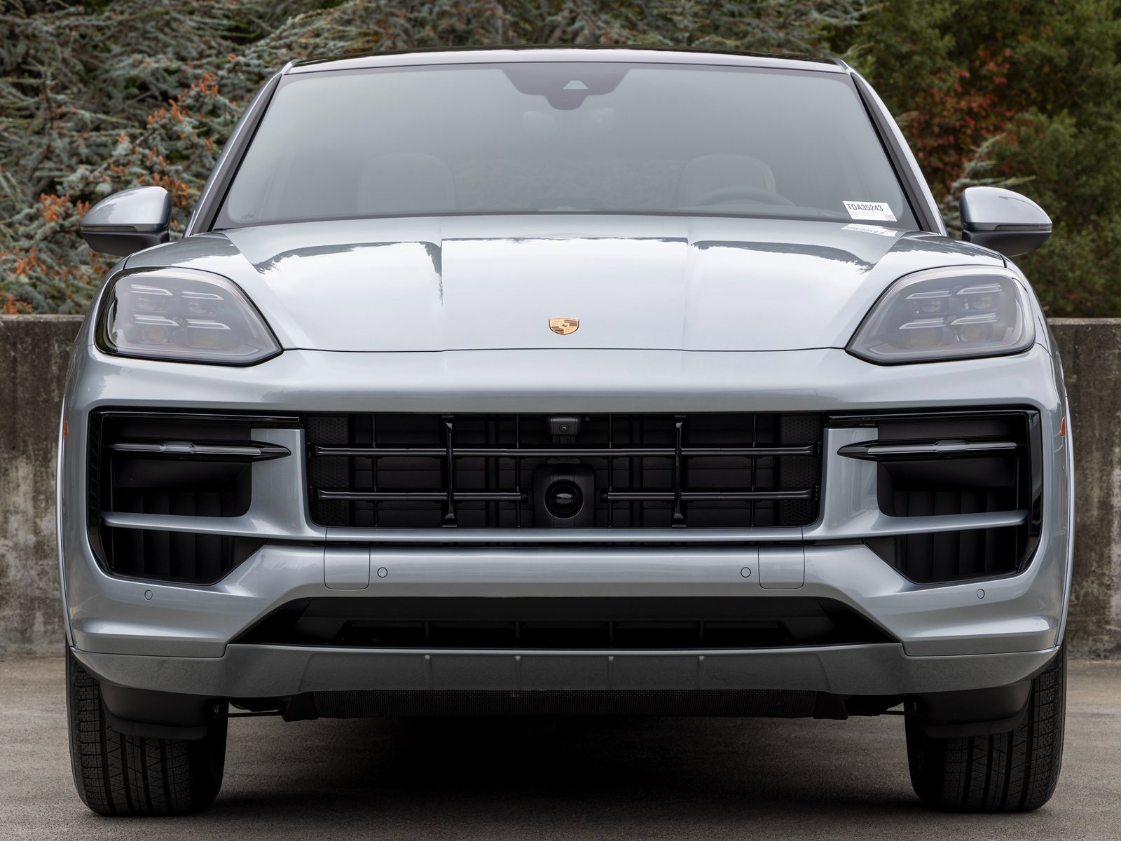 New 2026 Porsche Cayenne Coupe image 8