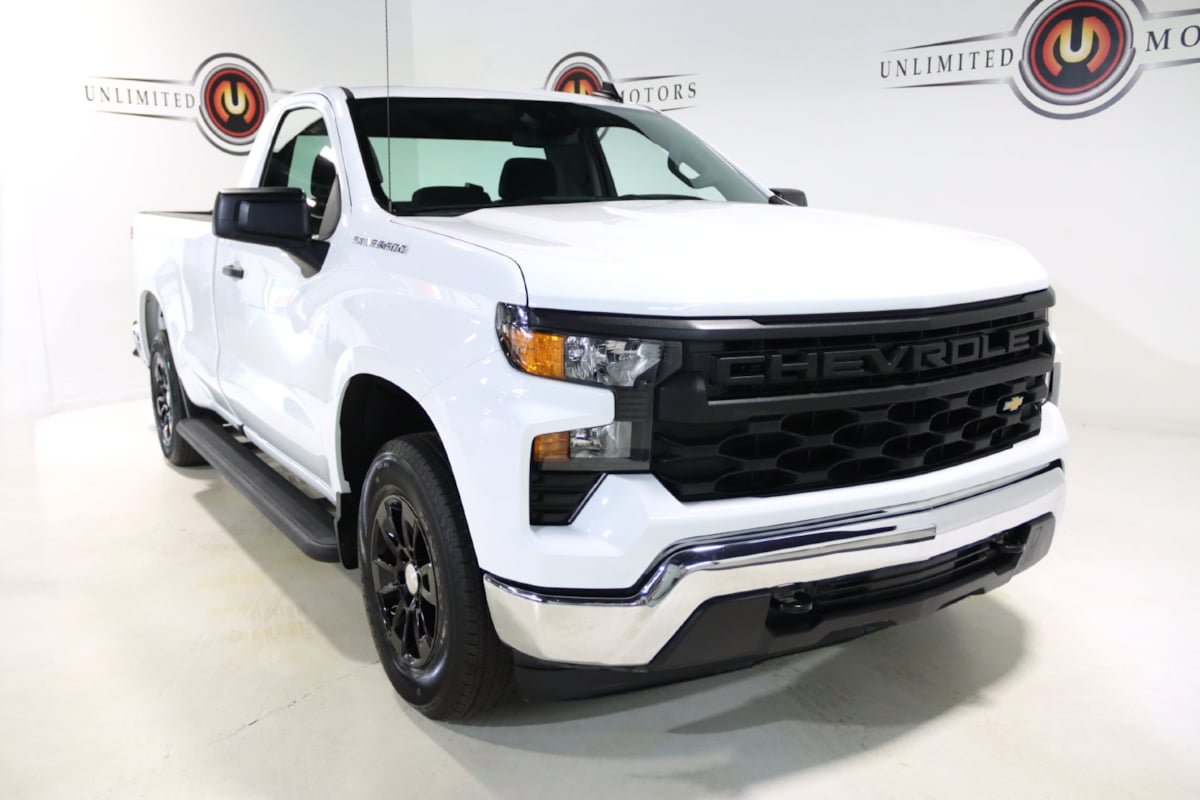 Used 2025 Chevrolet Silverado 1500 W/T RWD image 23