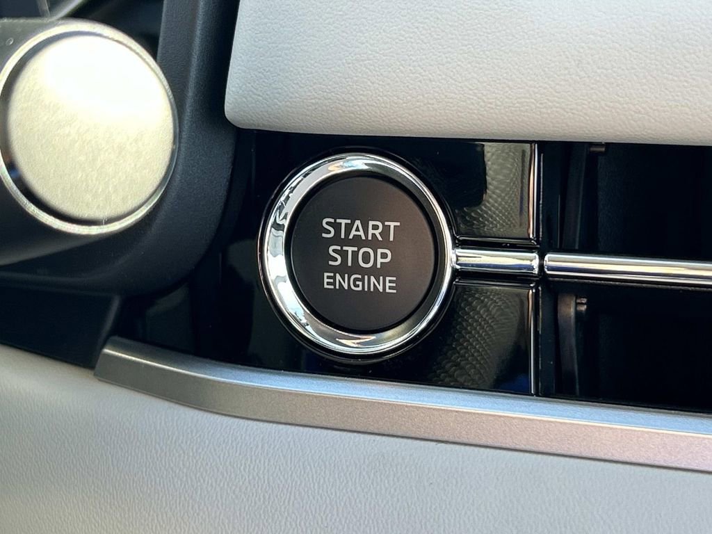 New 2026 Mitsubishi Outlander SE AWD/4WD image 28
